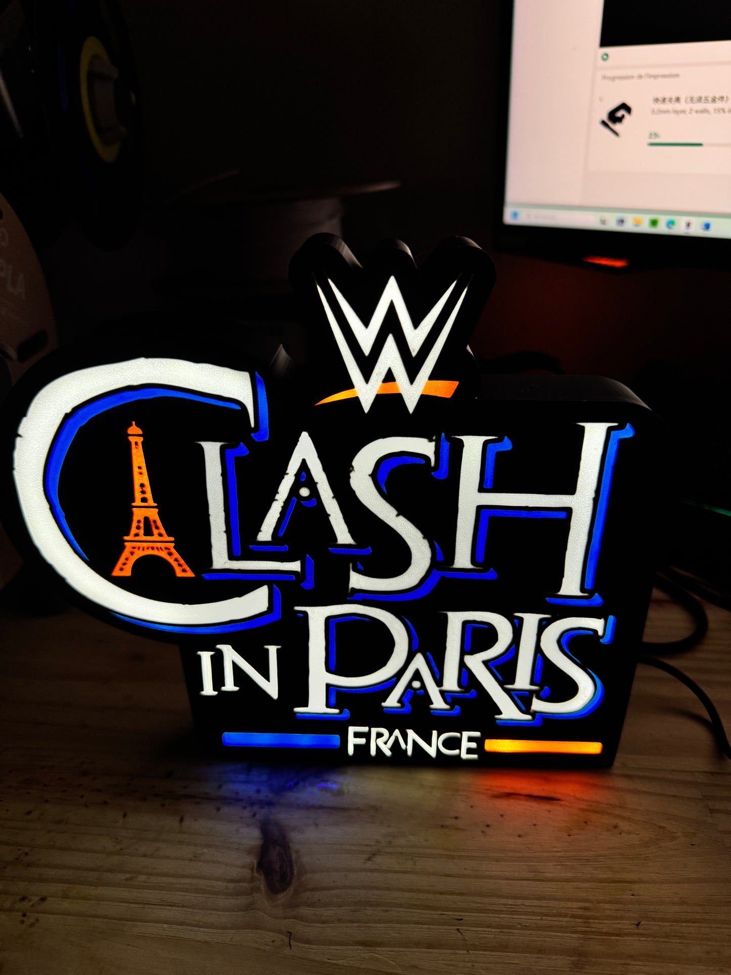 Lampe Clash in Paris - Lightbox 3D LED | Design Noir, Bleu, Blanc & Rouge | USB