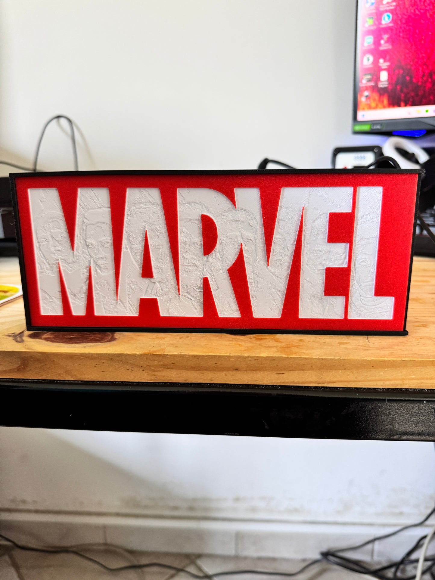 lampe USB Avengers pour ambiance geek