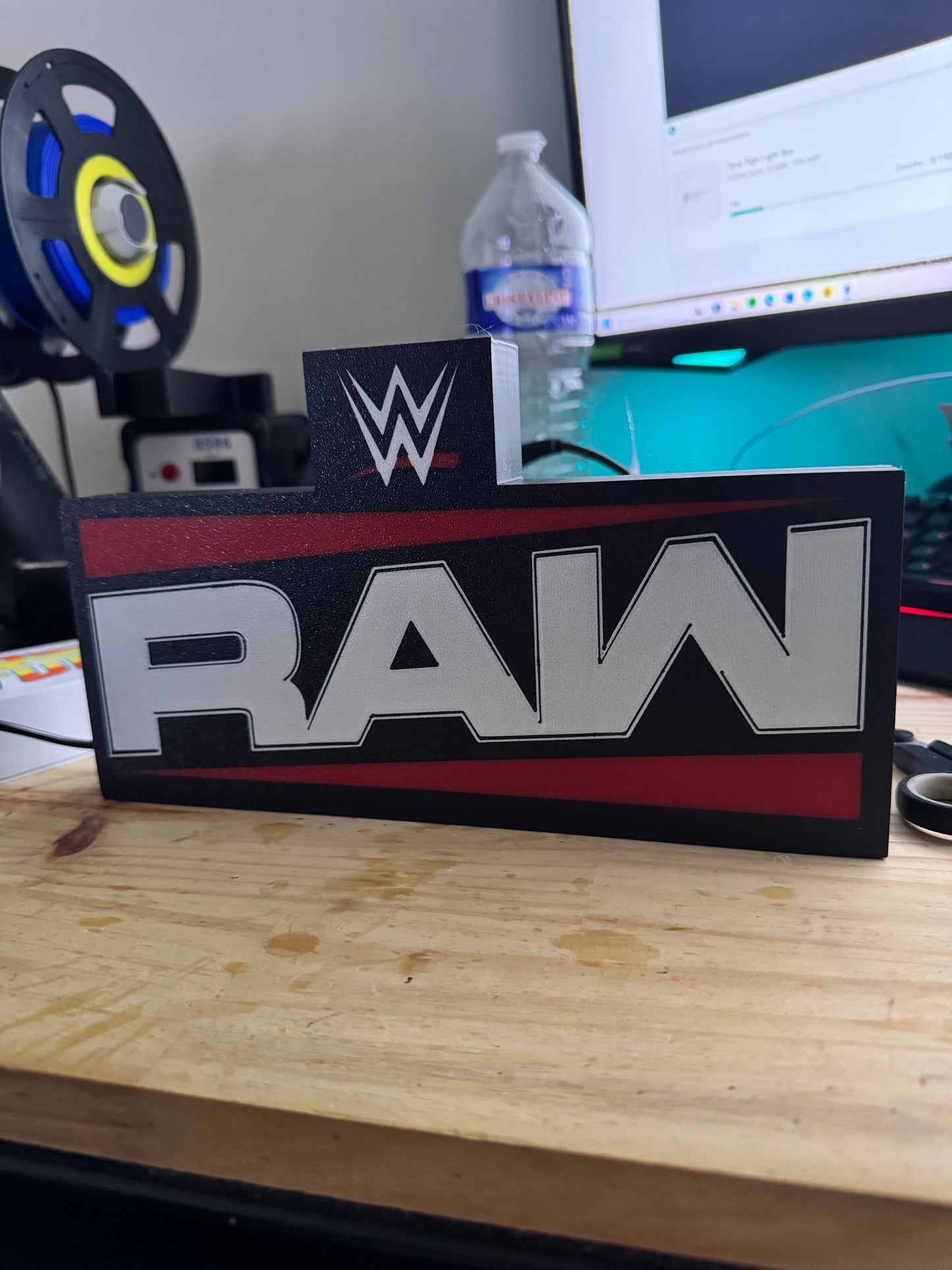 Lampe WWE RAW - Nouveau Logo Lightbox 3D LED | Design Noir, Blanc & Rouge | USB