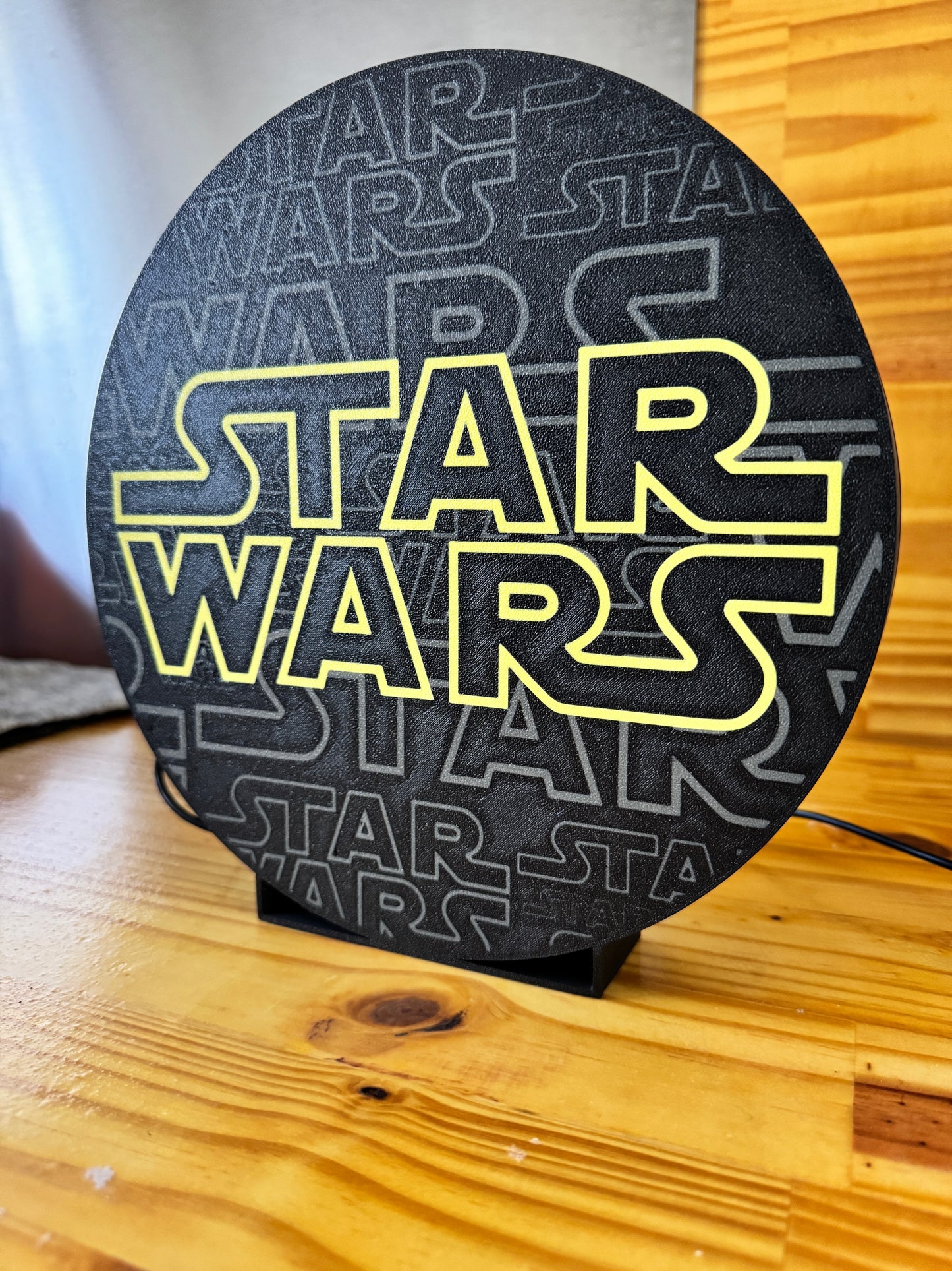 Lampe de déco galactique jaune
