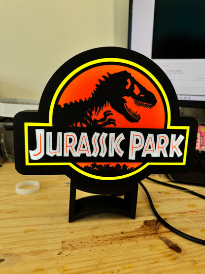 veilleuse personnalisée dinosaure rouge et noire
