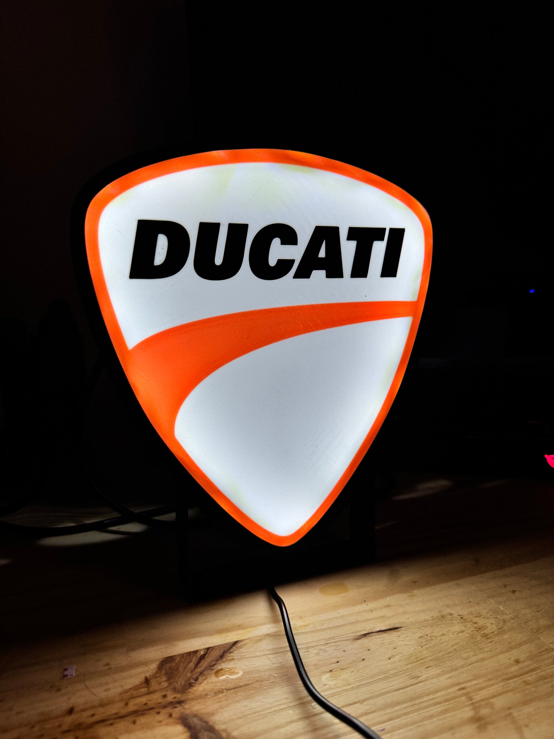 Décoration garage moto Ducati
