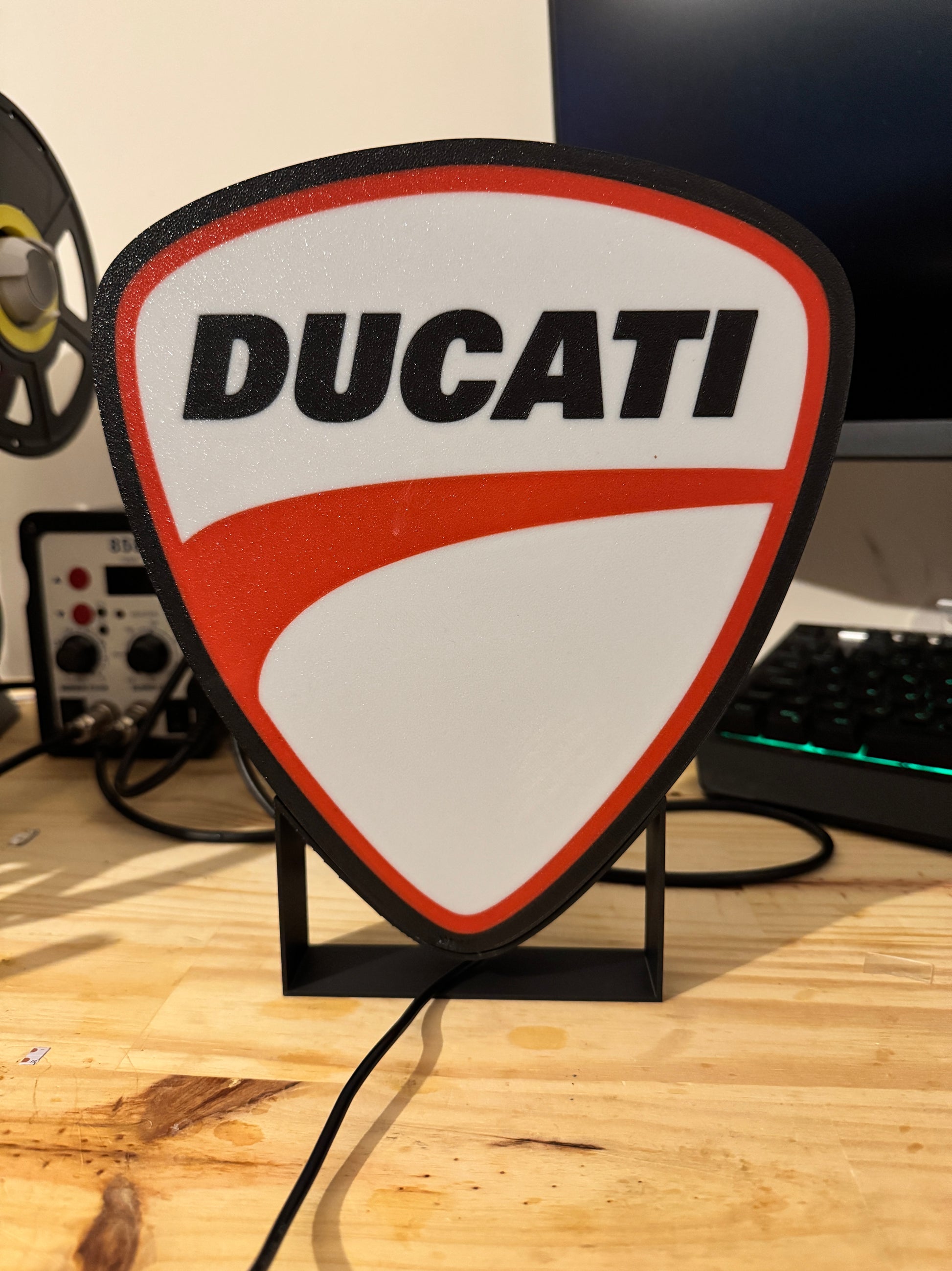 Objet lumineux style motard
